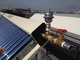 El hotel/los paradores presurizó el sistema de calefacción solar de la agua caliente con el regulador inteligente