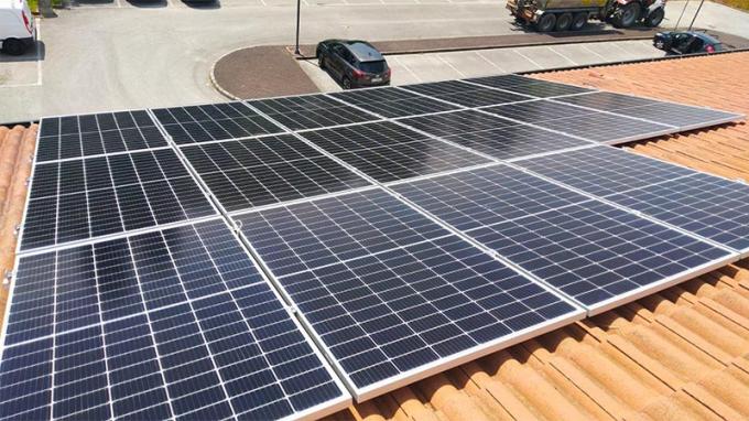 último caso de la compañía sobre MILANO 15KW DEL SISTEMA ELÉCTRICO SOLAR DEL HOGAR DE LA REJILLA  0