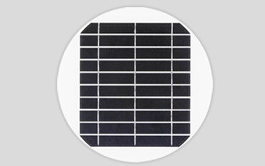 Niebla y amoníaco resistentes de la sal del color blanco polivinílico ligero de la célula solar 6V 2W del jardín altos