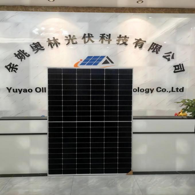 Yuyao Ollin Photovoltaic Technology Co., Ltd. línea de producción de fábrica 0